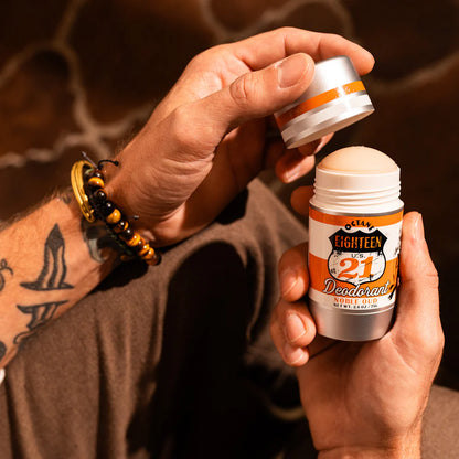 Noble Oud Desodorante